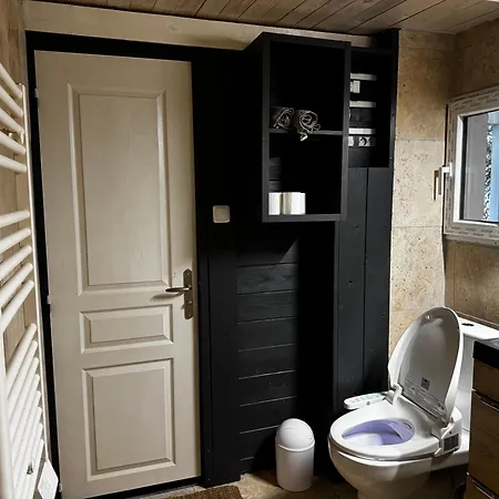 Petite Maison Entre Et Foret En Pleine Nature